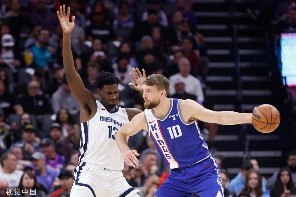 开始怀疑他 开始怀疑他