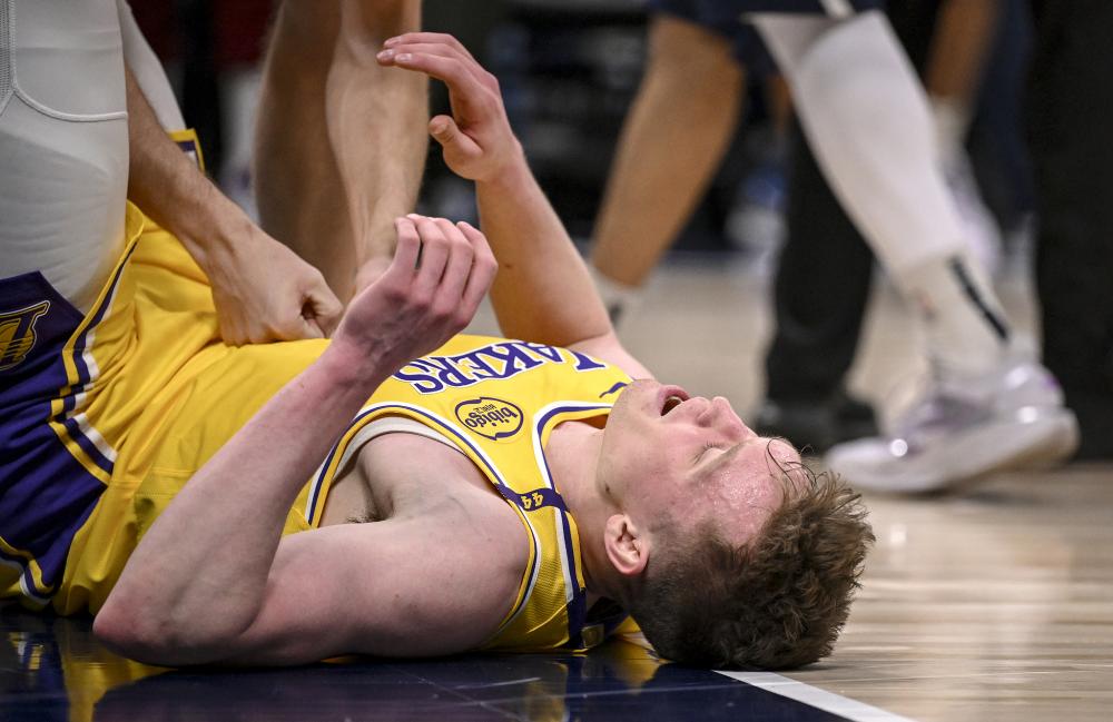 在关键比赛 在关键比赛